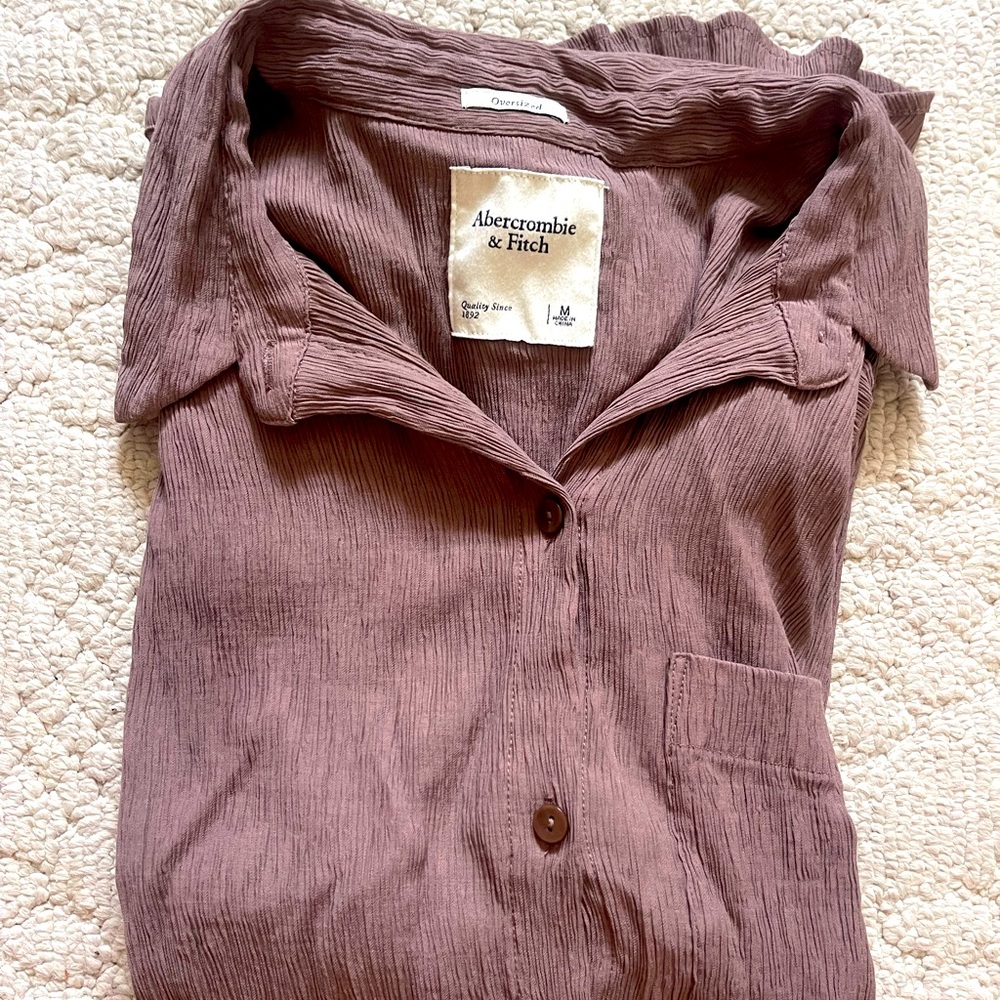 Abercrombie & Fitch oversized button up shirt Size medium.